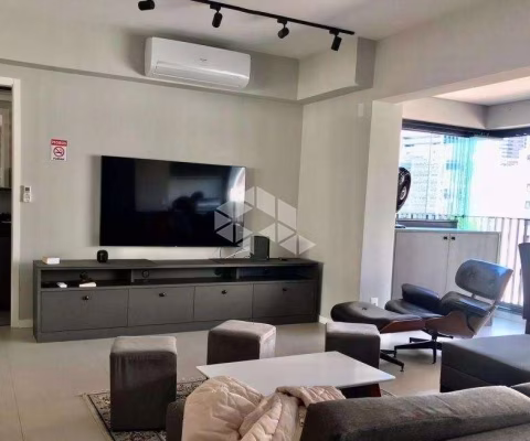 Apartamento em Vila Olímpia