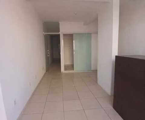 Loja para Venda em Salvador, Boca do Rio, 1 banheiro