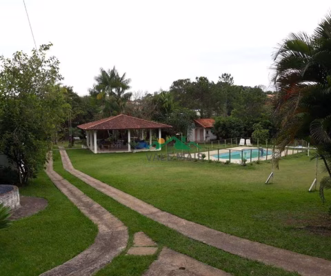 Chácara com 3 dormitórios à venda, 8000 m² por R$ 850.000,00 - Bom Jardim I - Guaratinguetá/SP