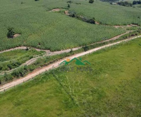 Chácara à venda por R$ 140.000,00 - Colônia do Piaguí - Guaratinguetá/SP