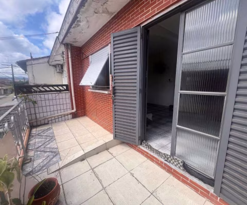 Sobrado à venda, 2 quartos, 2 vagas, Vila São Jorge - São Vicente/SP