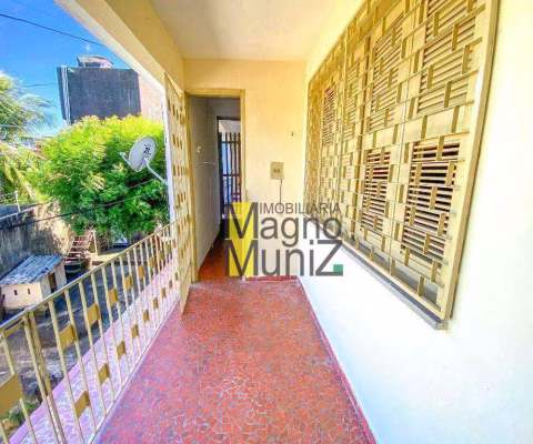 Apartamento com 1 dormitório para alugar, 80 m² por R$ 727,22/mês - Antônio Bezerra - Fortaleza/CE
