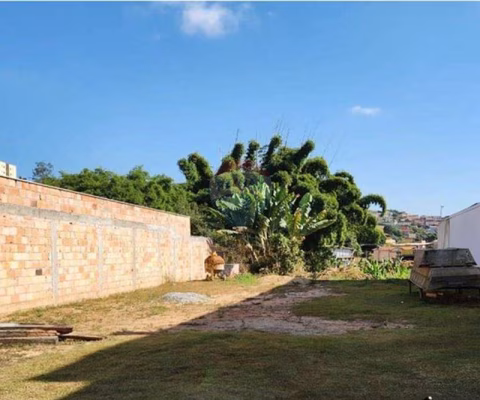 TERRENO Á VENDA NO  CONDOMÍNIO GRANJA DAS HORTÊNCIAS !