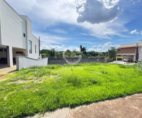 Terreno 370m2 Condomínio Aranguá - Parque Tauá