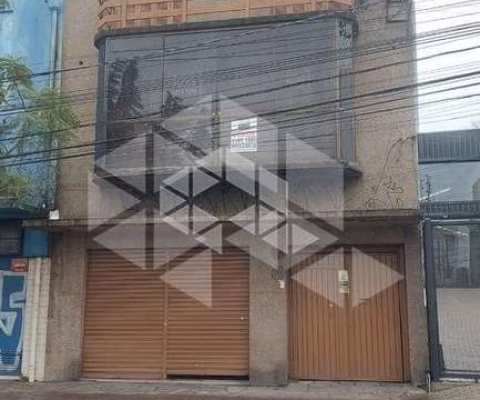 APPARTAMENTO DE DOIS DORMITÓRIOS , COM SACADA, DE FRENTE EM ULTIMO ANDAR COM DUAS VAGAS