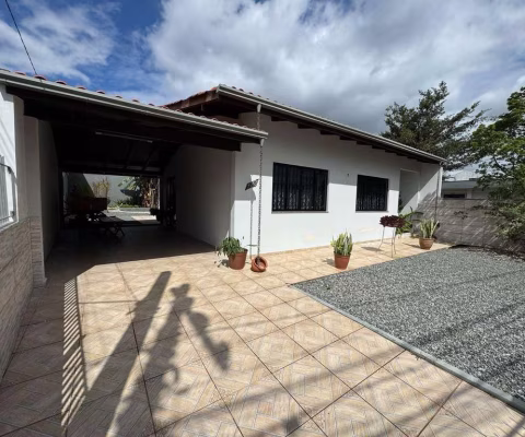 Casa para locação de 3 dormitórios, no bairro São Judas
