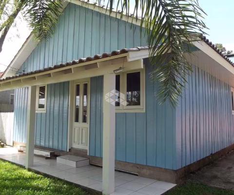 CASA 2 DORMITÓRIOS/QUARTOS, EM CARLOS BARBOSA RS, BAIRRO PONTE SECA, À VENDA POR R$450.000,00
