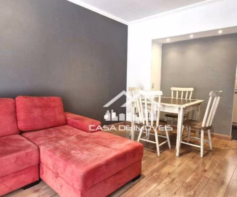 Vende casa em condomínio, com 70m², 2 quartos e 2 vagas, no Morumbi.