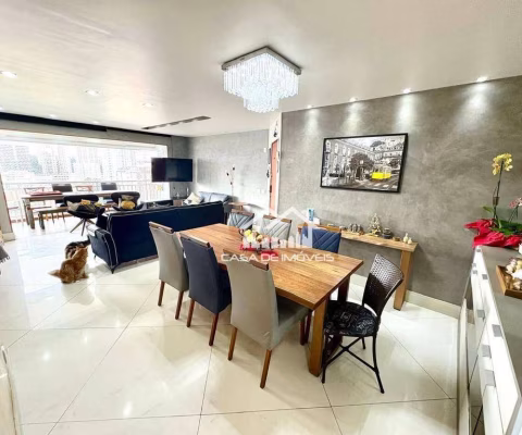 Vende apartamento de 145m², com 3 suítes, homeoffice, sala de TV, varanda e 3 vagas