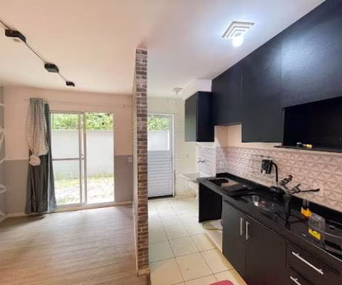 Apartamento com 2 dormitórios à venda, 49 m² por R$ 330.000,00 - Caetetuba - Atibaia/SP