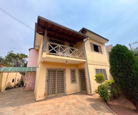 Casa a venda no Novo Horizonte  em Varginha com 725 metros de terreno