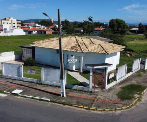 Casa para Venda em Sombrio, Parque das Avenidas, 3 dormitórios, 1 suíte, 1 banheiro, 1 vaga
