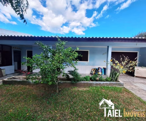 Casa com 2 Dormitórios Pertinho do Asun em Cidreira/RS