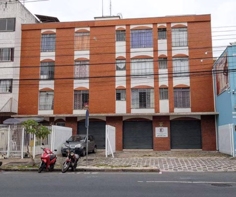 Próximo a Praça Ouvidor Pardinho