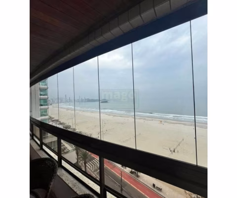 Apartamento para Locação Anual no bairro Centro em Balneário Camboriú, 2 quartos sendo 1 suíte, 1 vaga, Mobiliado, 98 m² de área total,