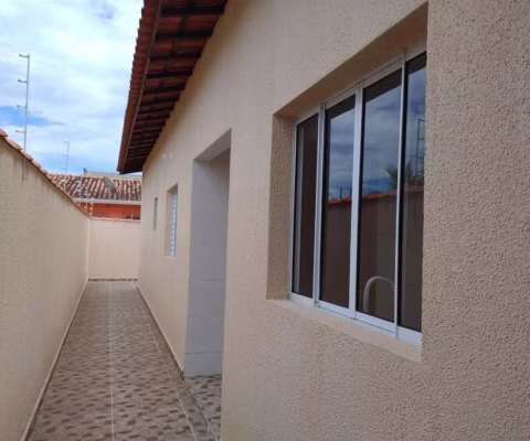 Casa para Venda em Itanhaém, Jardim Jamaica, 2 dormitórios, 1 suíte, 1 banheiro, 4 vagas