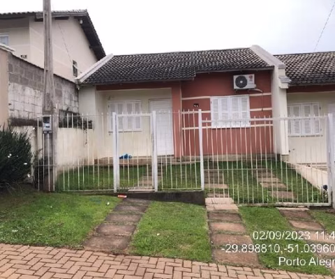 Oportunidade!! Casa 02 dormitórios, valor diferenciado. VENDA ABAIXO DO VALOR DE MERCADO!