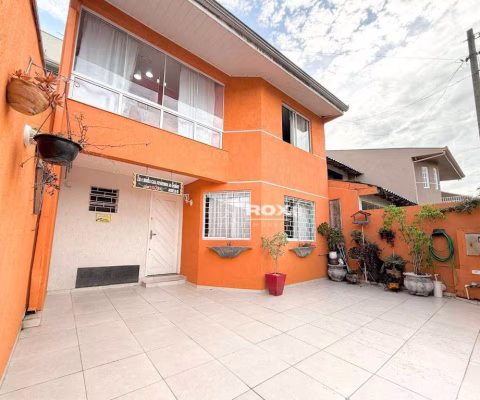 Sobrado Triplex, 3 quartos e edícula a venda - Curitiba - PR