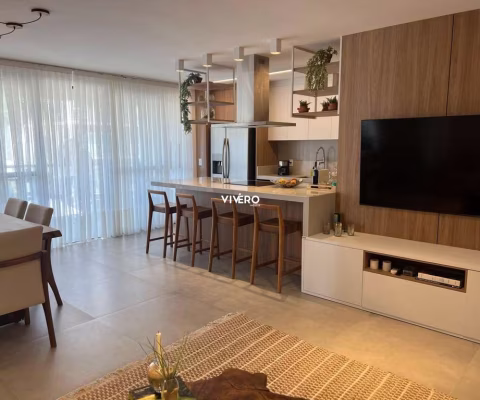 Apartamento com 3 suítes na Praia Brava de Itajaí