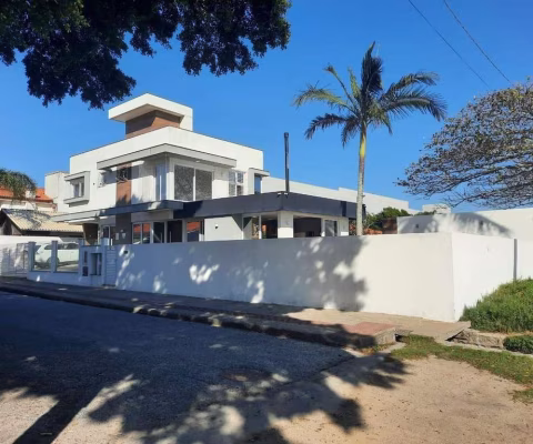Casa com 3 quartos para alugar na Presidente João Goulart, 171, Jardim Atlântico, Florianópolis