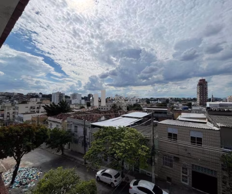 Engenho Novo, apartamento à venda com sacada, 2 quartos, jacuzzi e vaga em escritura