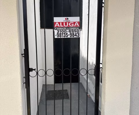 Aluga-se barracão residencial/comercial - Setor Campinas - Goiânia/Go