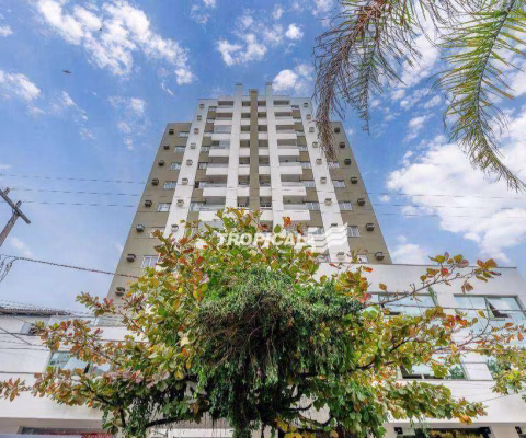 Apartamento com 2 dormitórios à venda, 67 m² por R$ 570.000,00 - Victor Konder - Blumenau/SC
