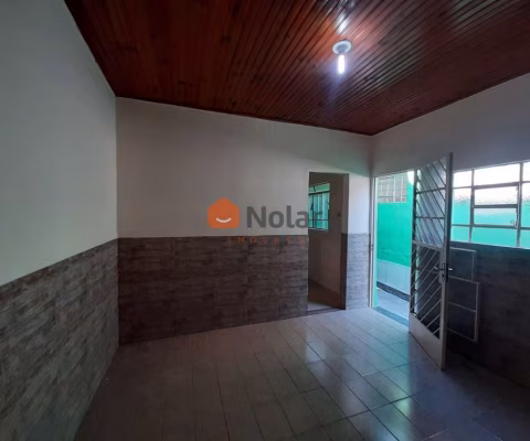 Casa com 2 quartos para alugar na Horizontal, 71, Sagrada Família, Belo Horizonte