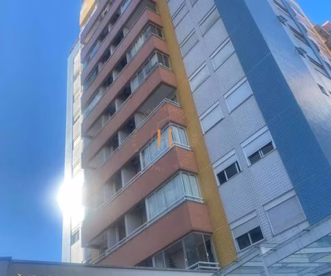 Apartamento com 3 quartos à venda na Rua Cristóvão Nunes Pires, 180, Centro, Florianópolis