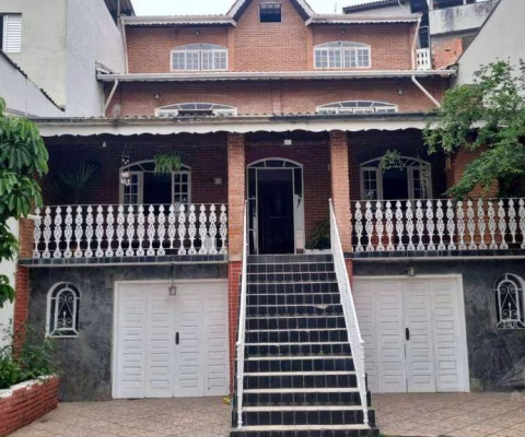 Casa com 3 dormitórios para alugar, 350 m² por R$ 7.000,00/mês - Matriz - Mauá/SP