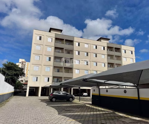 Condomínio Portal das Laranjeiras - Cobertura com 4 dormitórios sendo 2 suítes em Taubaté/SP.