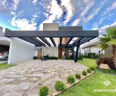 Casa em Condomínio com Pé Direito Duplo e Beira Lago em Capão da Canoa - Imperdível!