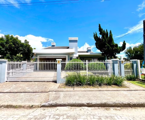 Casa Localizada em uma das melhores praias do litoral Norte, no centro de Xangri-lá- RS