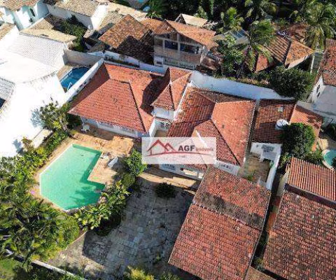 Casa com 4 dormitórios à venda, 900 m² por R$ 3.200.000,00 - Itacoatiara - Niterói/RJ