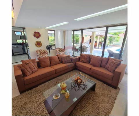 Luxo à Beira-Mar: Casa Excepcional em Muro Alto