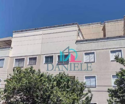 Duplex com armários