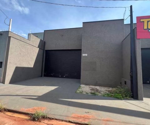Barracão Comercial em via de fácil Acesso