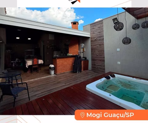 Casa à Venda em Morro Amarelo - 3 Dormitórios e 200m²