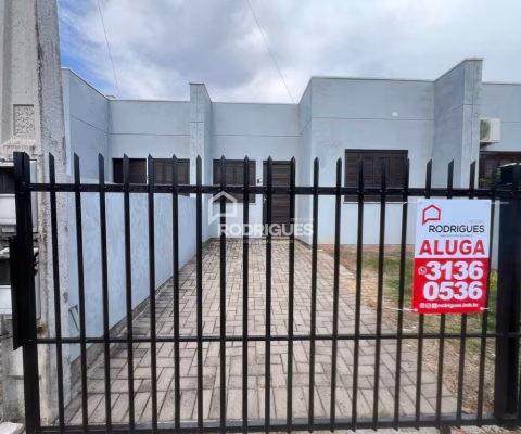 Casa com 2 quartos para alugar na Rua Balneario Pinhal, 28, Centro, Portão