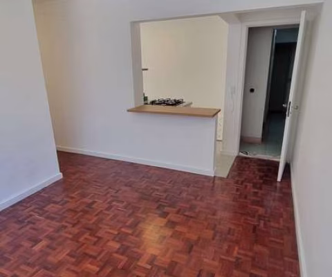 Apartamento à venda com 70m², 3 quartos