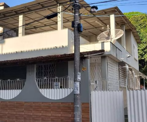 Casa com 5 quartos à venda na João Bernadino Senna, 2, Tucúm, Cariacica