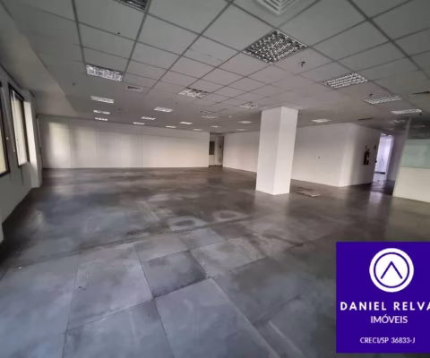 Conjunto Comercial para Venda ou Locação no Edifício LAZULLI, Alphaville