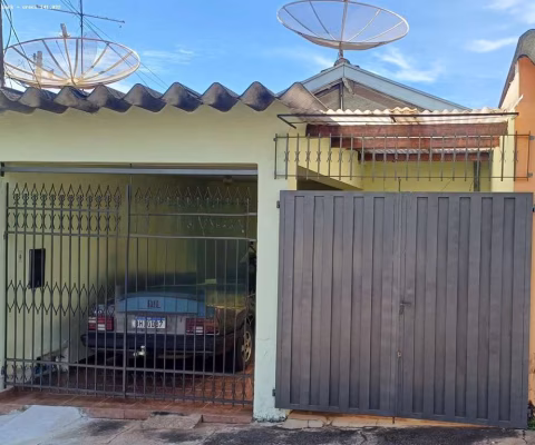 Venda de Imóveis: Casa dois quartos no Jardim Caxambu!