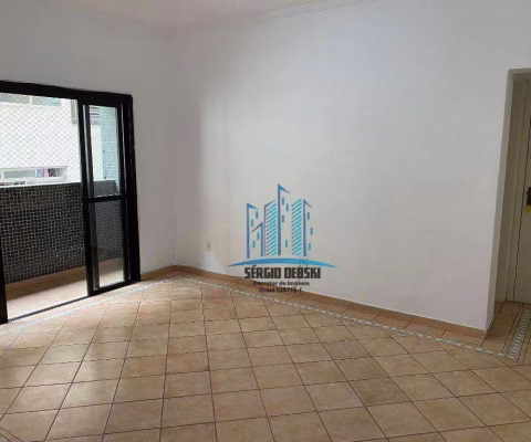 Vende-se apartamento com 2 quartos (sendo 1 suite), sala em 2 ambientes, terraço, boa cozinha, área de serviço com banheiro.