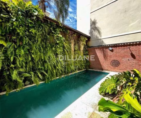 Casa à venda na Rua Roquete Pinto, Urca, Rio de Janeiro - RJ