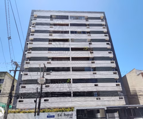 Belo apartamento na ponta verde com três quartos sendo 01 suíte, 116m², venha conhecer!