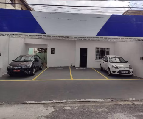 Casa Comercial no Campo Belo 300 metros 3 quartos 05 vagas 2.200.000,00