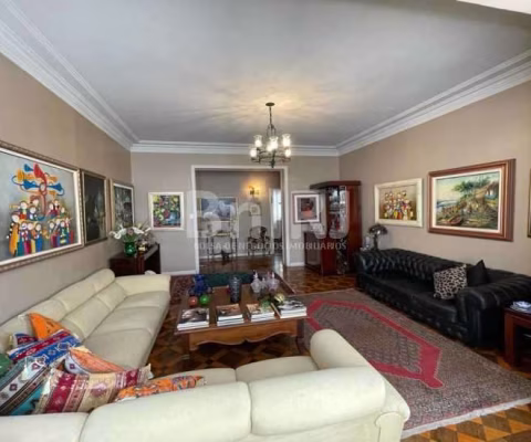Apartamento de 3 quartos no coração de  Copacabana !