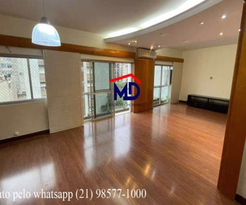 Charmoso 3 qtos com 2 vagas, ao lado Pça N S da Paz e Metrô, sem mobilia, sala ampla, muito claro e ventilado