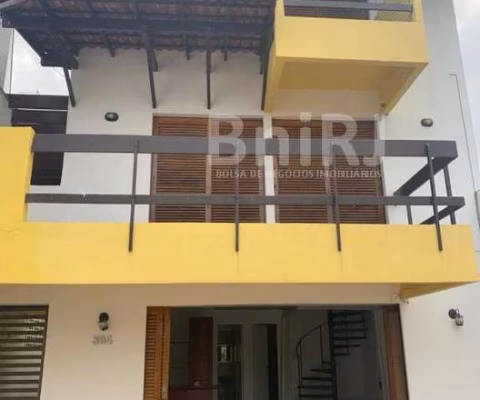 Casa com 5 quartos, 197m², para locação em Cabo Frio, Passagem
